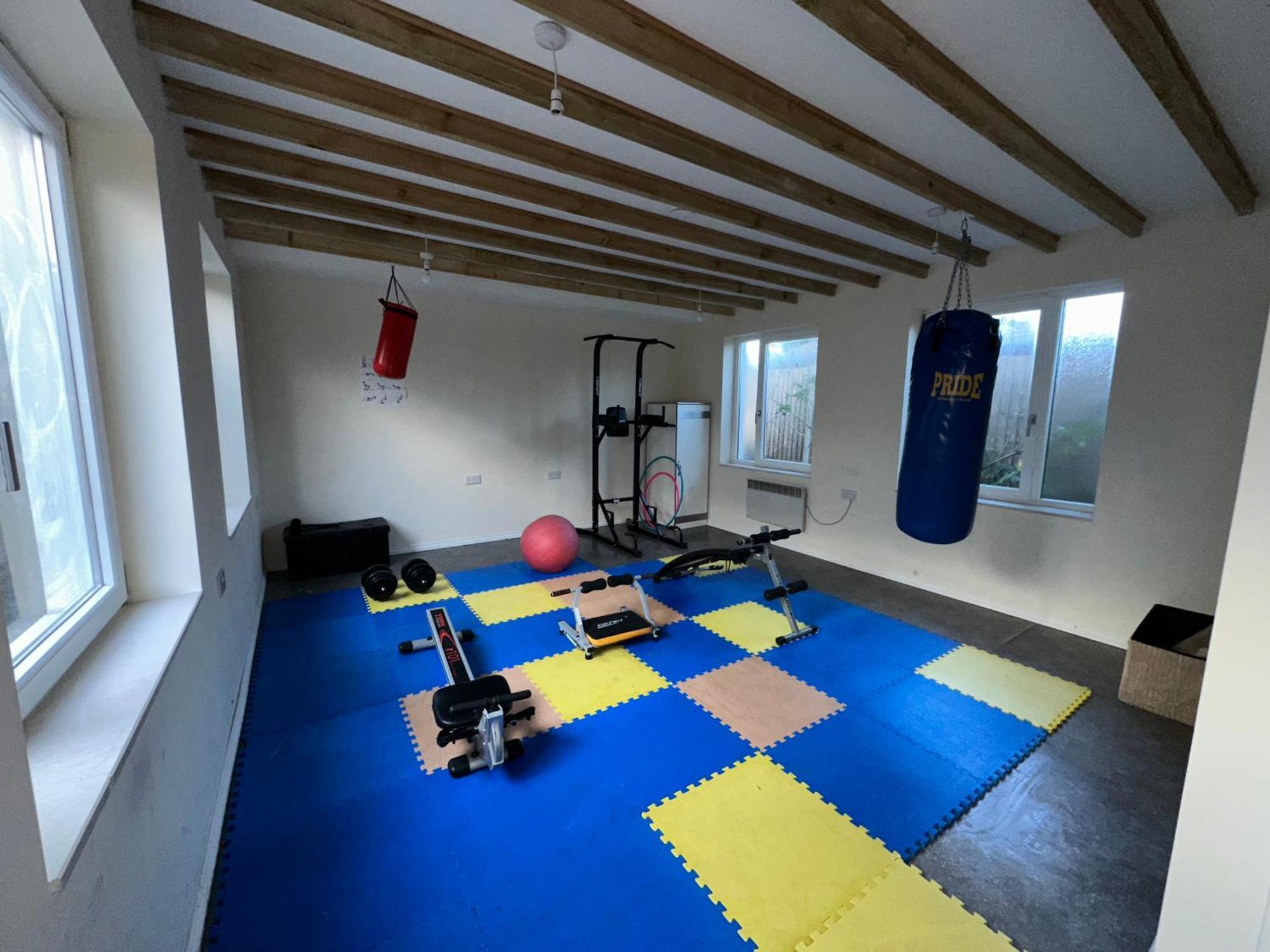North London A Spacious 7 Bedroom House Accommodating Up To 18 People Complete With Own Gym And Table Tennis Kültér fotó